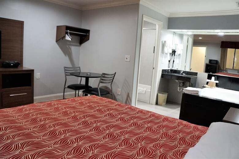 Motel Palace Inn - Antoine