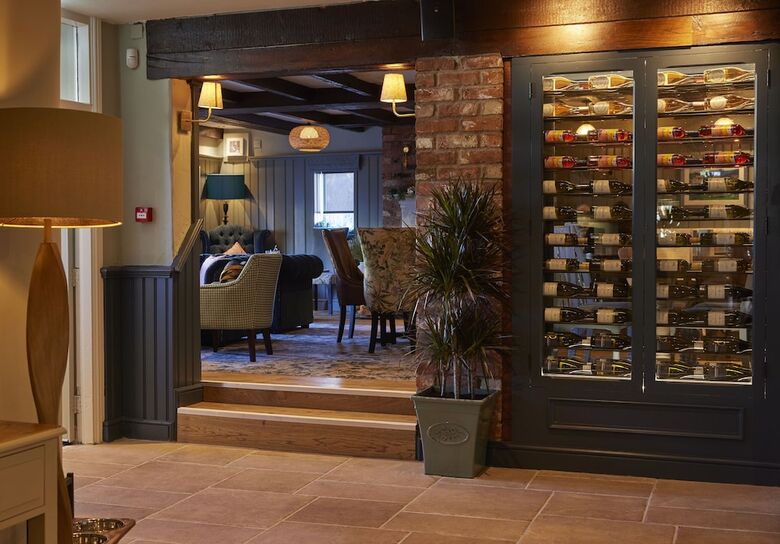 Castle Hotel By Chef And Brewer Collection