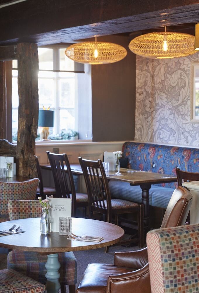 Castle Hotel By Chef And Brewer Collection