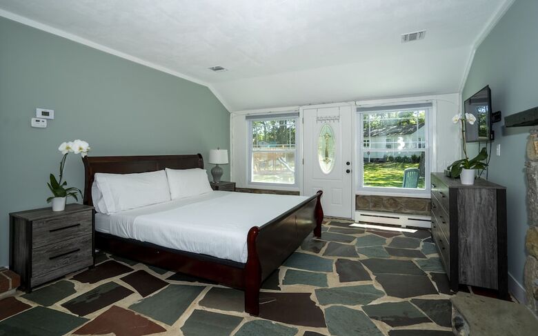 Hampton's Vacation Inn