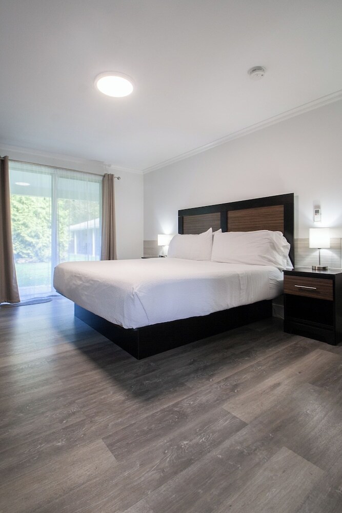Hampton's Vacation Inn