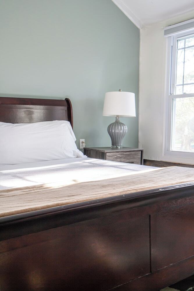 Hampton's Vacation Inn