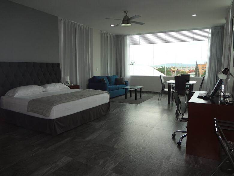 Hotel Civic Express