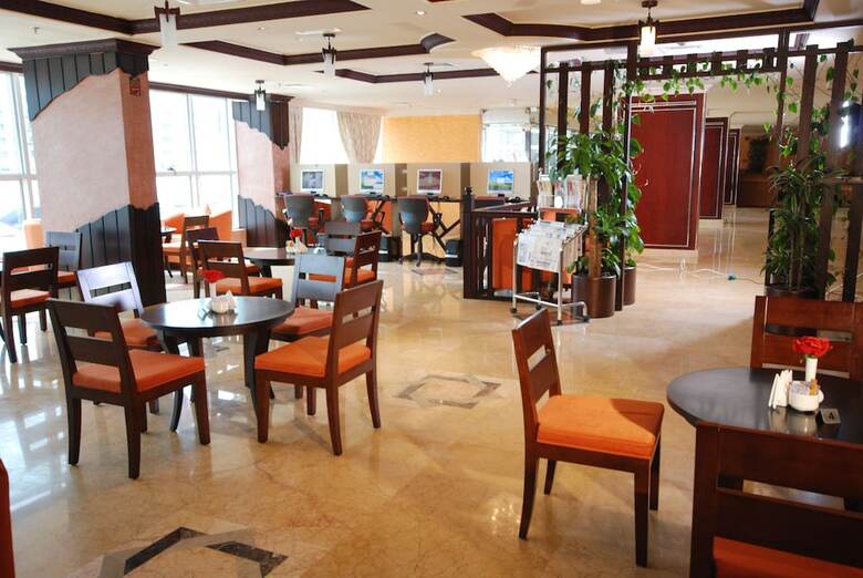 Al Bustan Hotel
