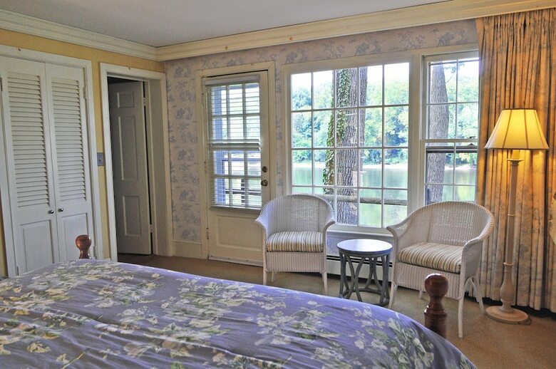Bed & Breakfast Lumberville 1740 House