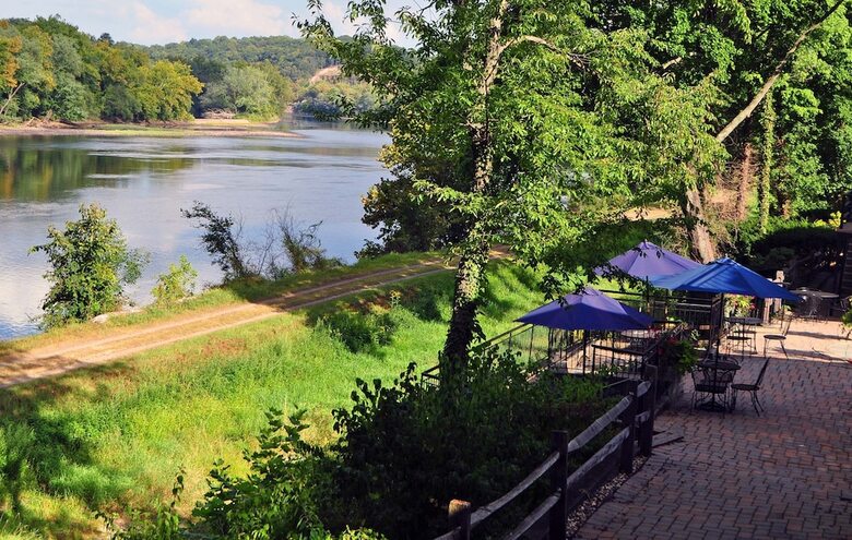 Bed & Breakfast Lumberville 1740 House