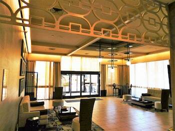 Clarion Hotel Airport Greensboro