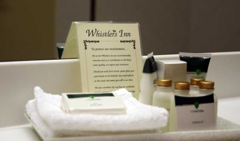 Hotel Whistler's Inn