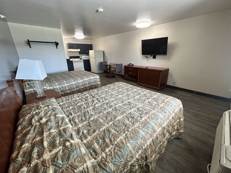 Imperial Motel