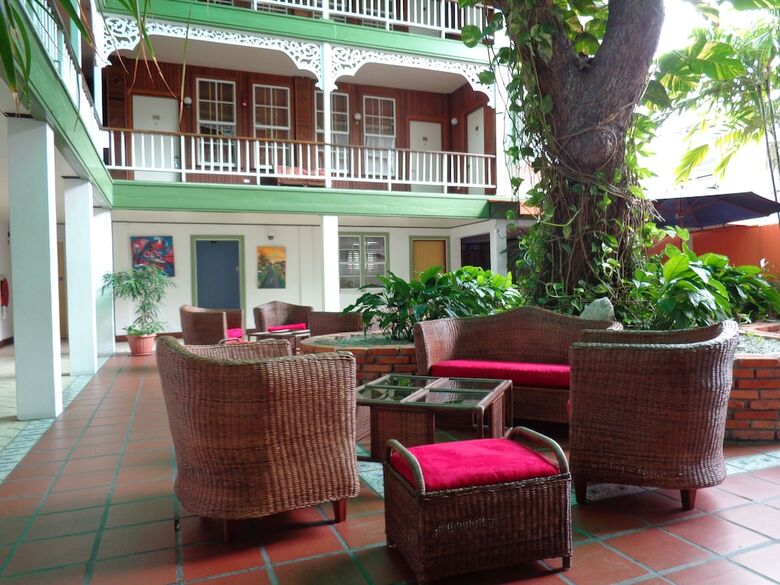 Hotel Cara Lodge