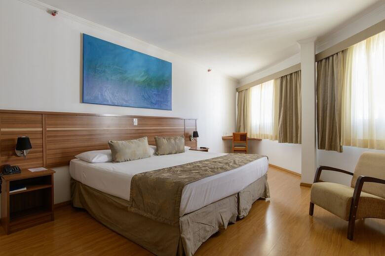 Faro Hotel S�o Jos� Dos Campos
