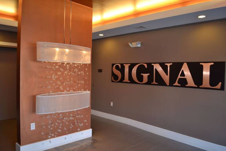 Hotel Seaport Signal Building By Vacasa