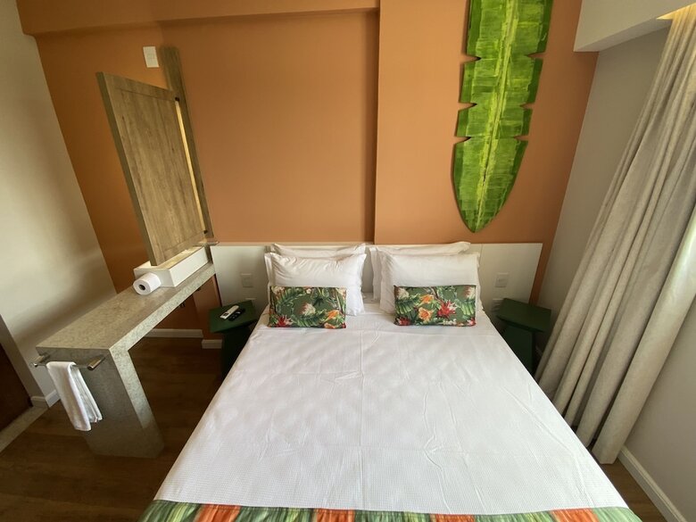 Hot Beach Suites