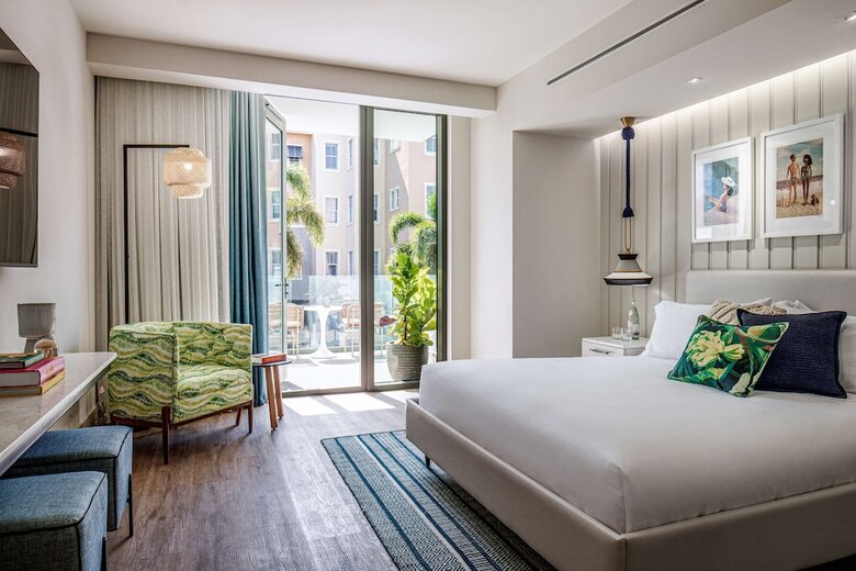 The Ray Hotel Delray Beach, Curio Collection By Hilton