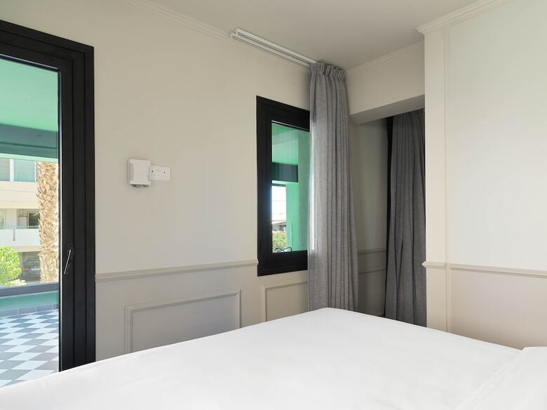 Aparthotel Liv The City Suites