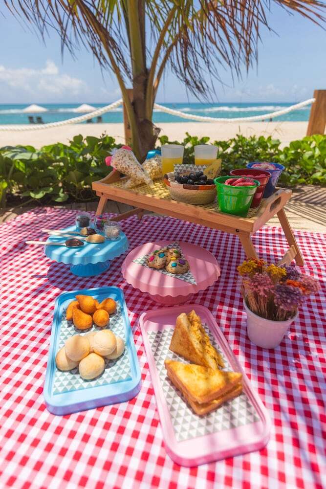 Hotel Ritz Barra De S�o Miguel