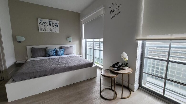 Aparthotel Strand Ocean Drive Suites