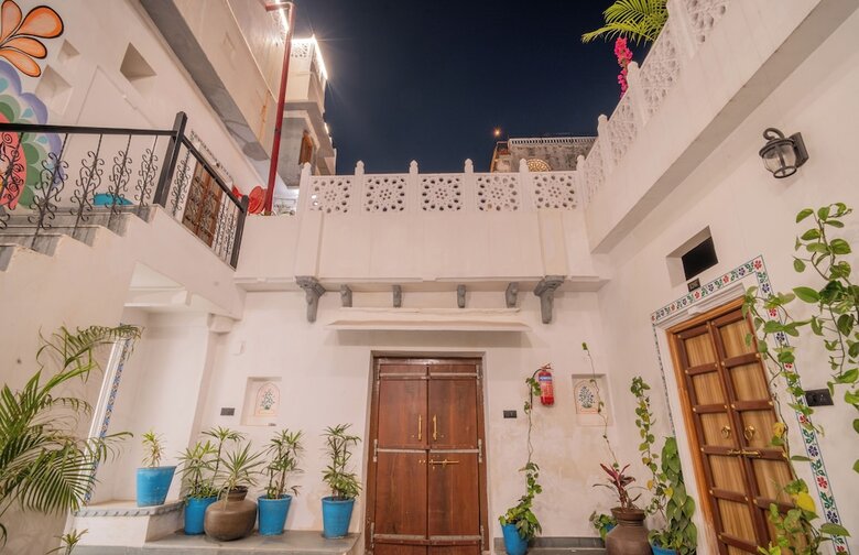 Amoraya Hotels & Resorts
