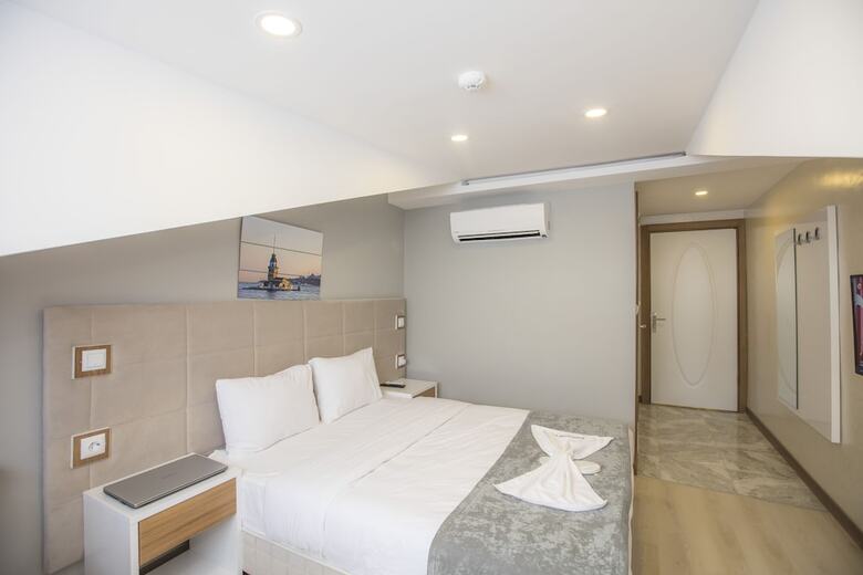 Express Inci Airport Hotel