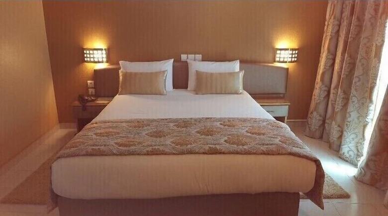 Hotel H�tel Rania Belmadina