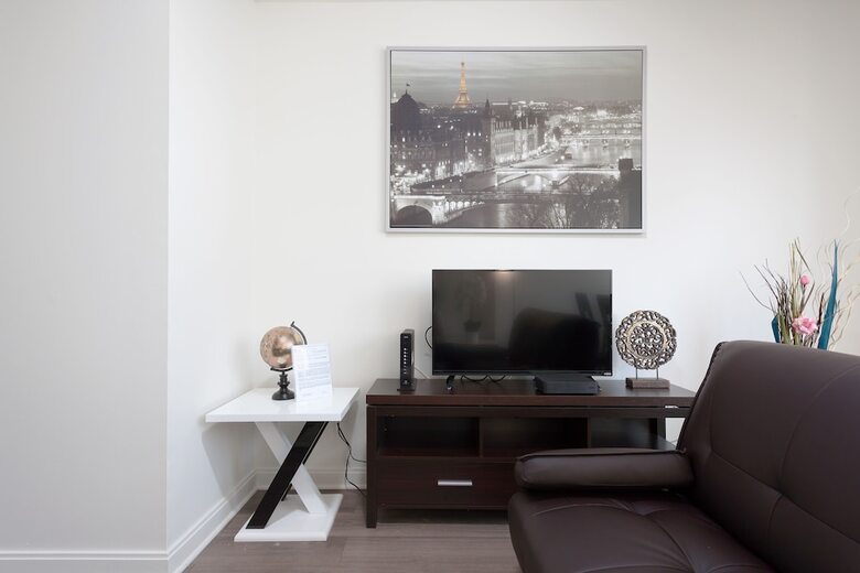 Aparthotel Pelican Fully Furnished Apartments