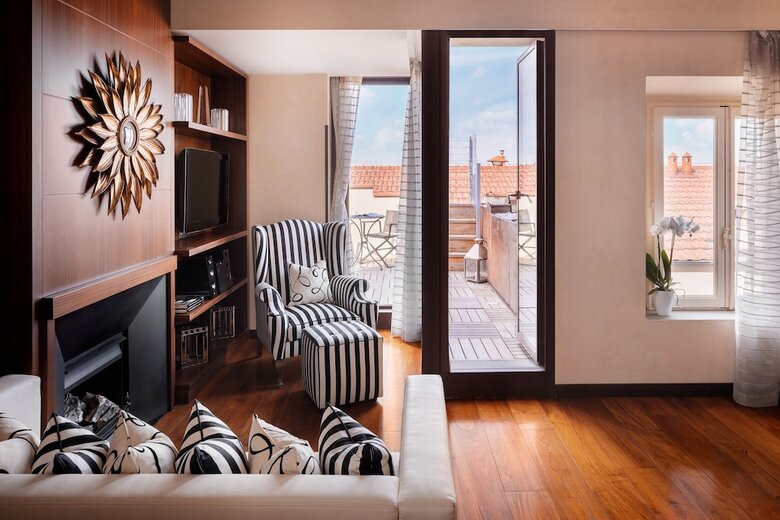 Repubblica Firenze Luxury Apartments | UNA Esperienze