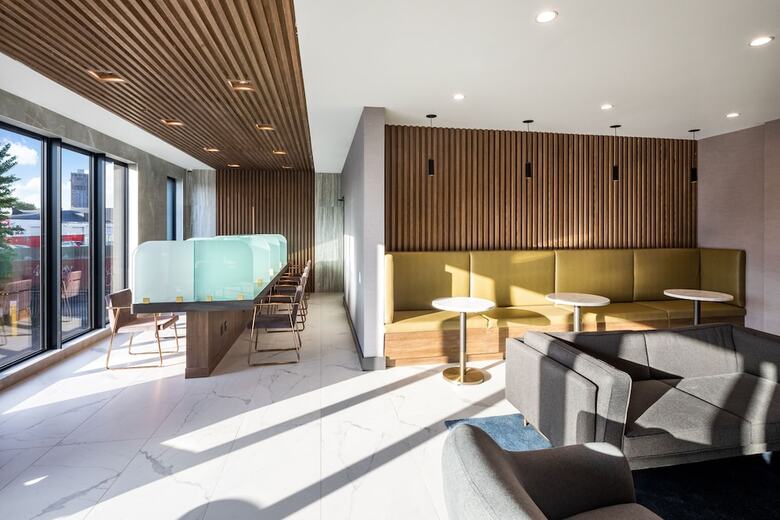 Aparthotel Global Luxury Suites At The Arches