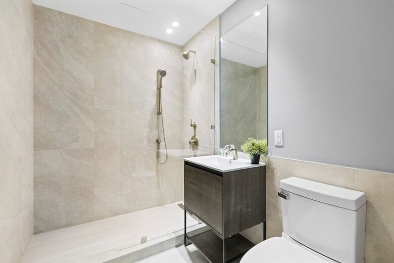 Aparthotel Global Luxury Suites At The Arches