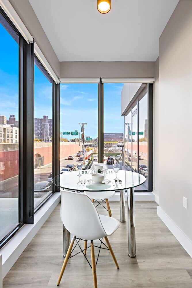 Aparthotel Global Luxury Suites At The Arches