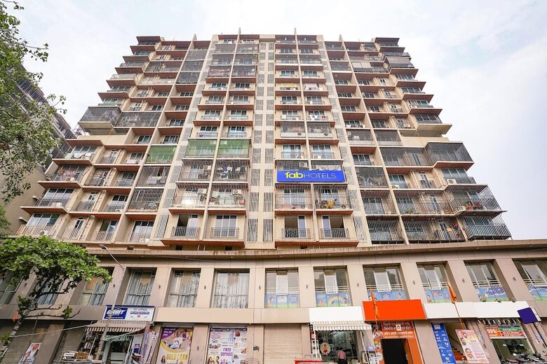 Fabhotel Freedom International