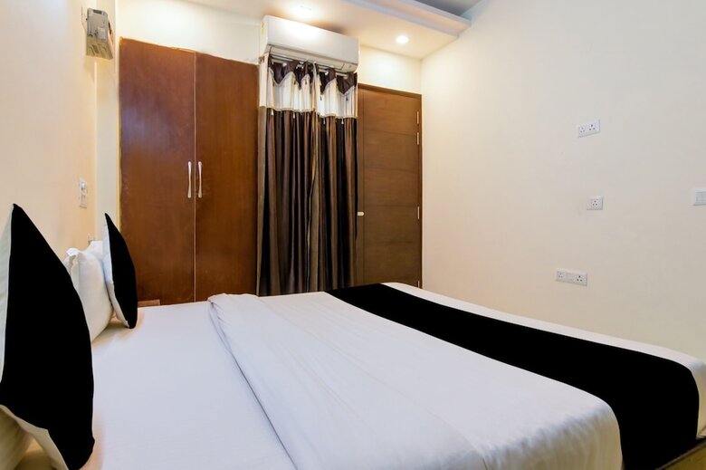 Hotel Red Cherry