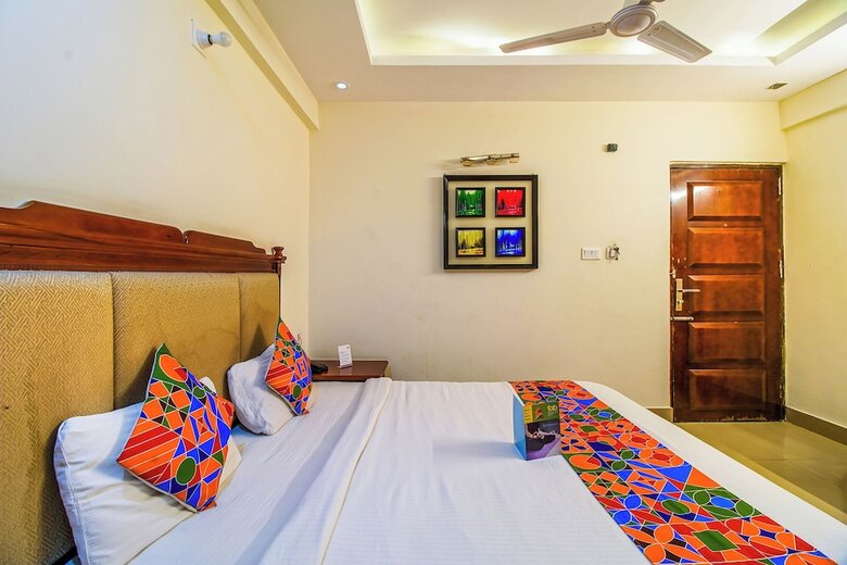 Fabhotel Kenil Star