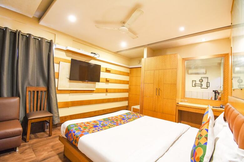 Hotel Fabexpress Abis Residency