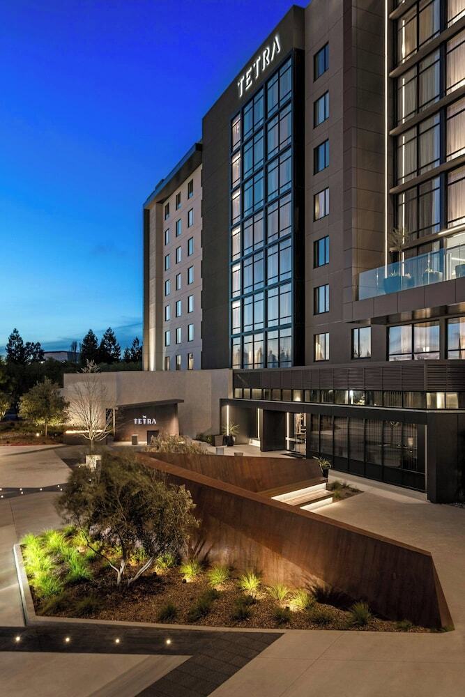 Tetra Hotel,  Autograph Collection