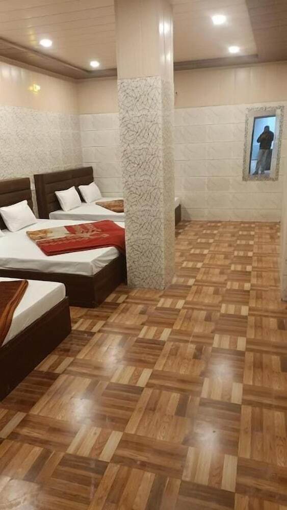 Asha Guest House