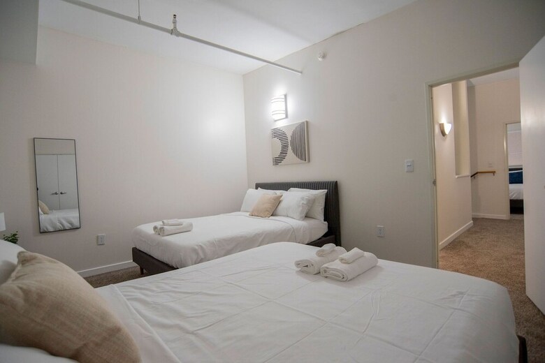 Aparthotel 3br Cozysuites Theblock Skybridge Access