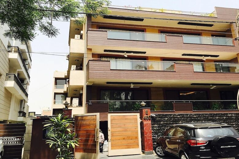 Hotel Greenleaf Apartment And Suites, Kalkaji