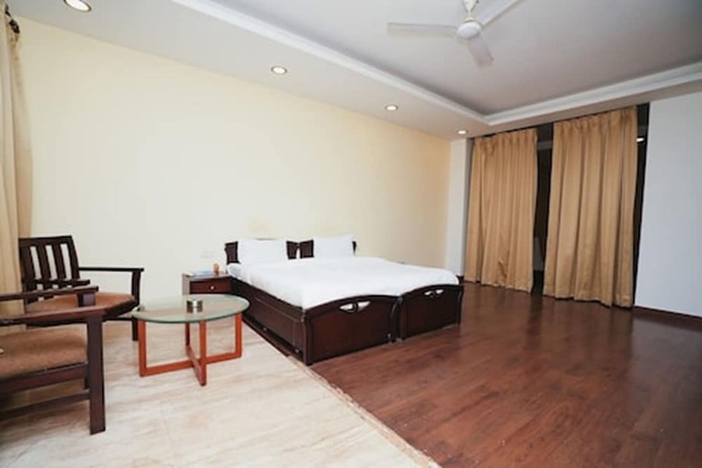 Hotel Greenleaf Apartment And Suites, Kalkaji