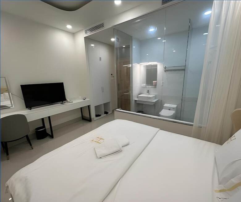 Hala Hotel - By Bay Luxury