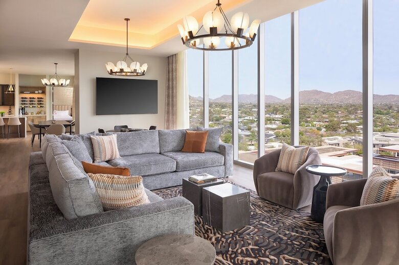 Caesars Republic Scottsdale, A Hilton Hotel