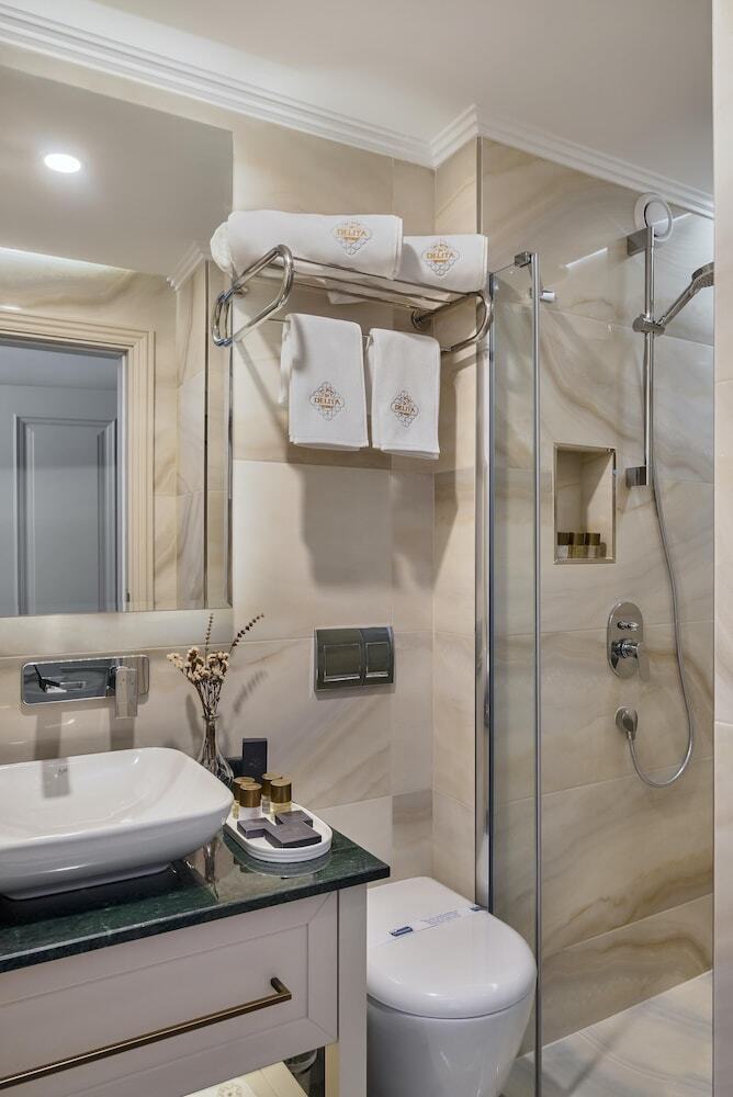 Delita City Hotel