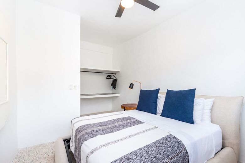Aparthotel Cuale Condo Retreats
