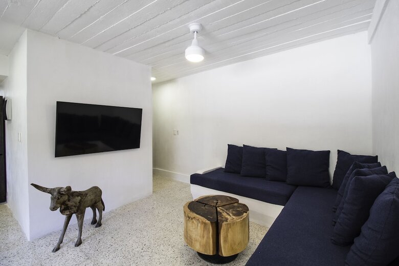 Aparthotel Cuale Condo Retreats