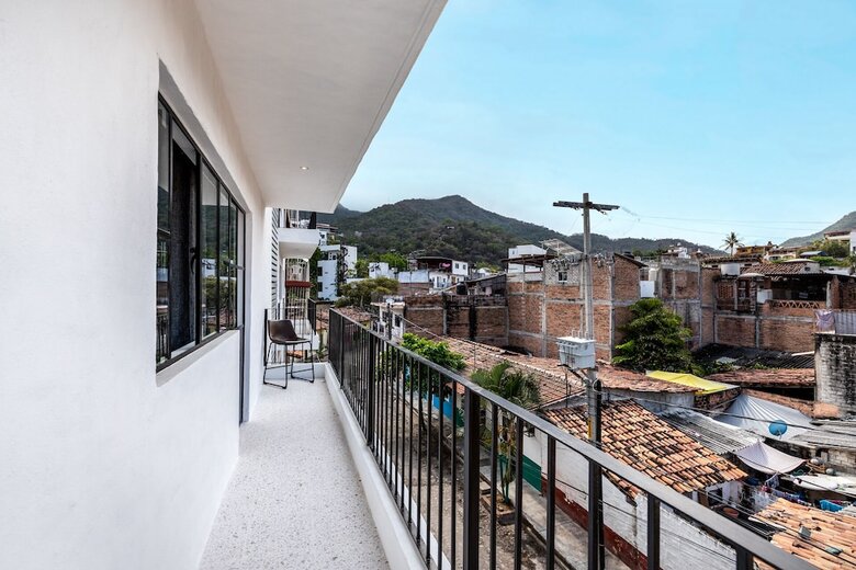 Aparthotel Cuale Condo Retreats