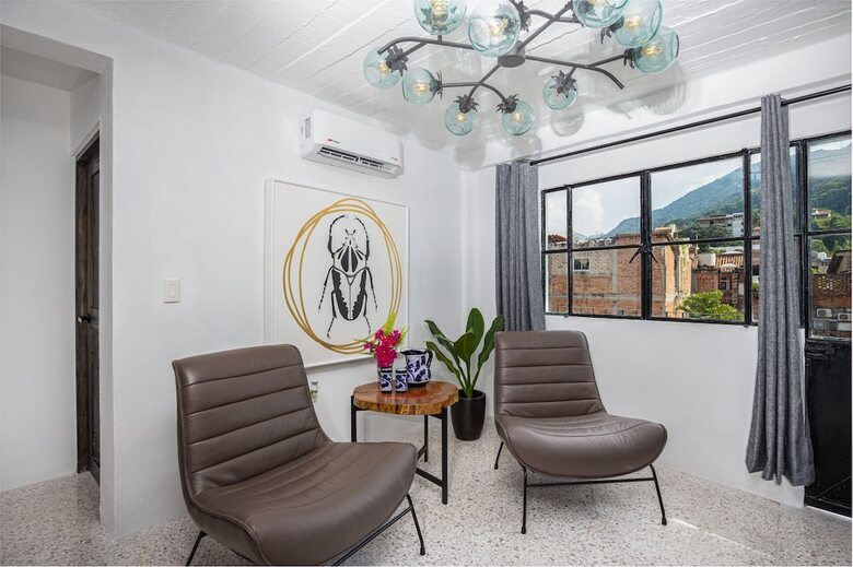 Aparthotel Cuale Condo Retreats