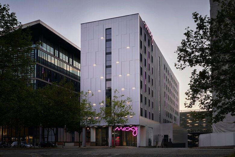 Hotel Moxy Milton Keynes