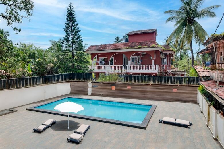 Hotel W.s Beach Resort & Spa