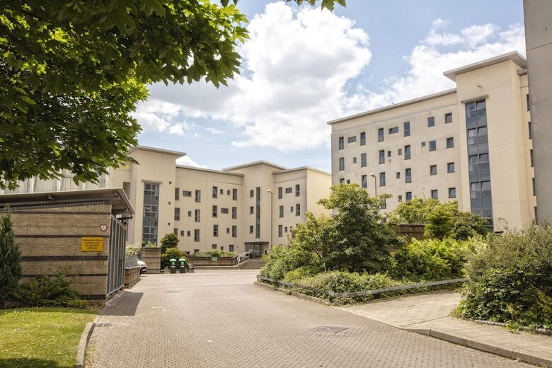 Belmont Apartments And Rooms