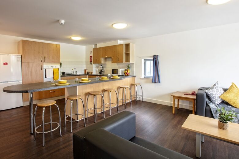 Belmont Apartments And Rooms