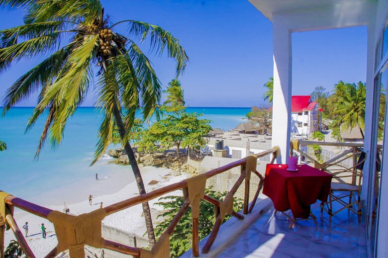 Room-room V Beach Front Sea View 2nd Fla
